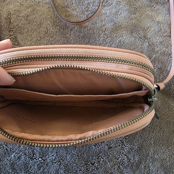 Coach x Peanuts Snoopy Rainbow Pink Leather Mini Crossbody Bag NWT F1777 Rare - Picture 6 of 14